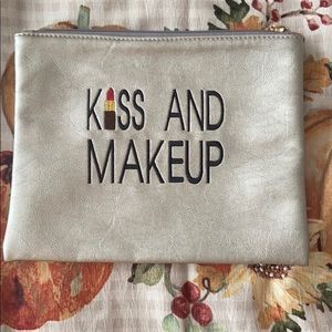 🍁 Make up bag 🍁 NWOT never used